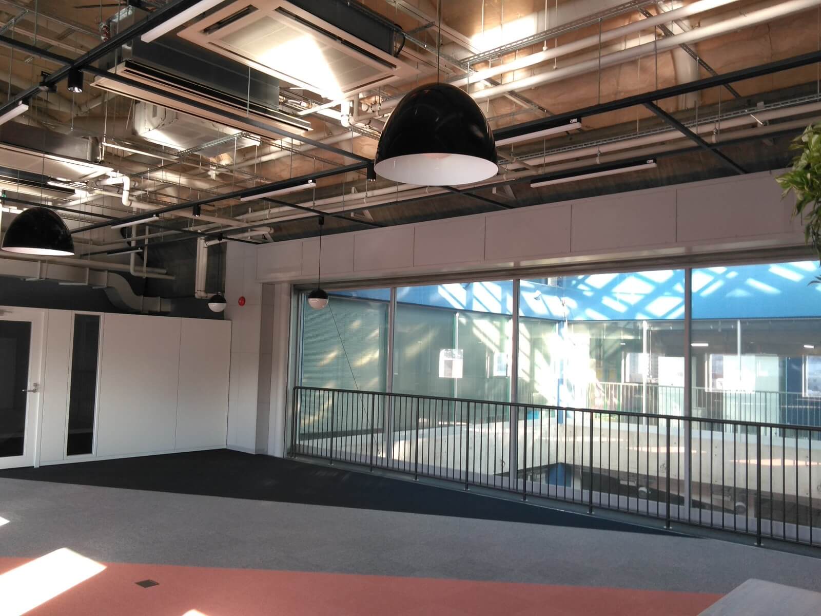 公共工事　施設内改修電気工事02